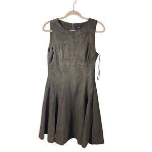 New Premise Faux Suede Heathered Taupe Fit and Flare Formal GNO Revenge Dress 8